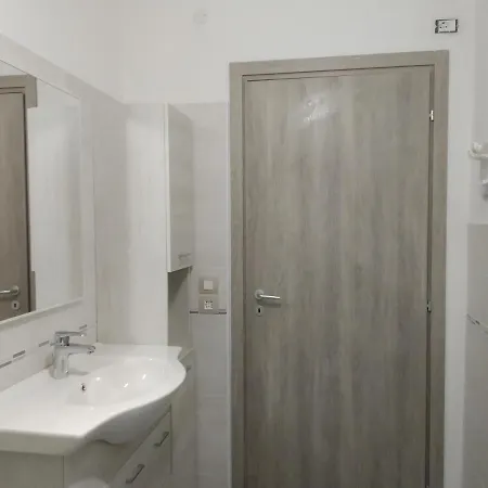 Apartment Casa Livio Savona